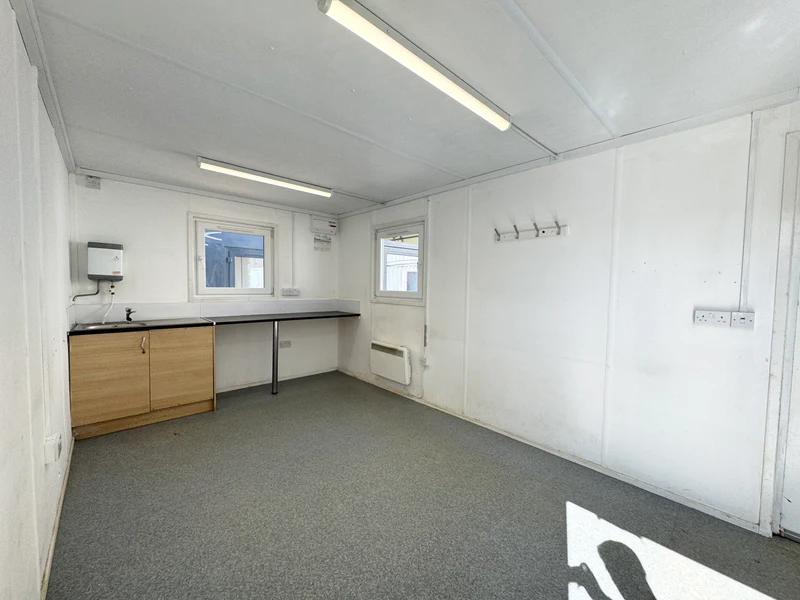 32x10ft Canteen or Office Building Site Accommodation Portable Anti-Vandal Reduced - Image 12